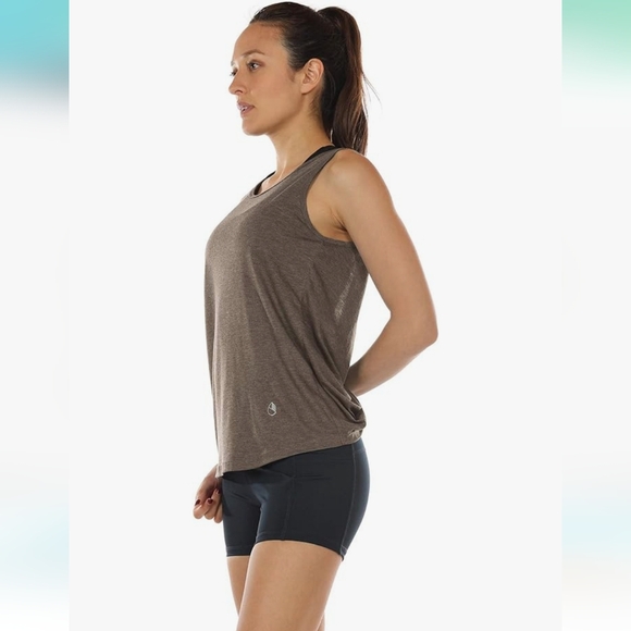 Icyzone Light Brown Twist Backless Athletic Work Out Tank Top Womens… - Picture 2 of 6
